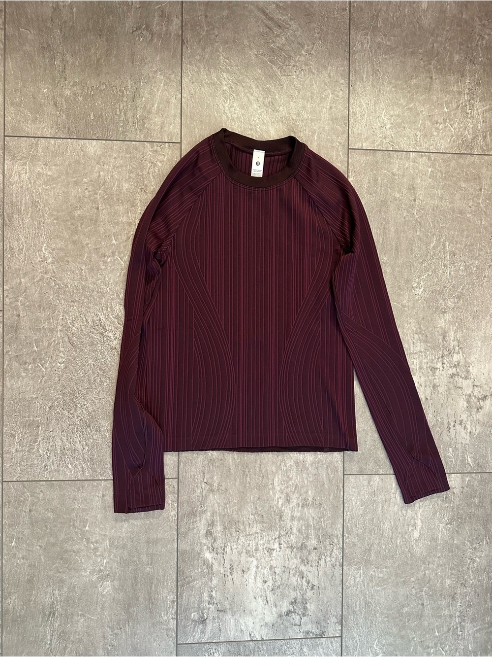 Lululemon Rest Less Variegated Ribbed Pullover Plum/Black Size 4 EUC